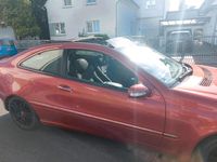 Gebraucht Mercedes C160 122 PS (89 kW) 2006 Rot Coupé