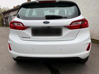 Gebraucht Ford Fiesta 86 PS (63 kW) 2019 Weiß Kleinwagen