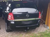 Gebraucht Opel Zafira 125 PS (91 kW) 2010 Schwarz Van / Kleinbus