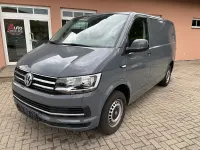 Gebraucht VW Transporter 102 PS (75 kW) 2018 Grau Van