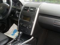 Gebraucht Mercedes A160 Avantgarde 95 PS (69 kW) 2012 Grau Limousine