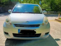 Gebraucht Daihatsu Sirion 69 PS (50 kW) 2011 Grau Kleinwagen