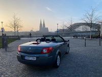 Gebraucht Renault Mégane Cabriolet Dynamique 111 PS (81 kW) 2007 Grau Cabrio