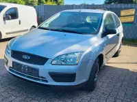 Gebraucht Ford Focus Trend 80 PS (58 kW) 2006 Silber