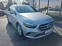 Gebraucht Mercedes B200 163 PS (119 kW) 2019 Silber Kleinwagen