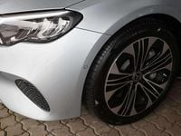 Gebraucht Mercedes E300 Avantgarde 204 PS (150 kW) 2024 Metalliclack hightechsilber Kombi