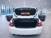 Second-hand Mercedes E200 184 CP (135 kW) 2010 Alb Cabrio