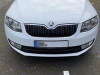 Gebraucht Skoda Octavia Style 150 PS (110 kW) 2017 Weiß Kombi