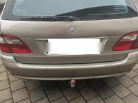 Gebraucht Mercedes 320 2004 Braun Kombi
