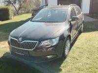Gebraucht Skoda Superb 125 PS (91 kW) 2014 Braun Kombi