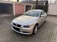 Gebraucht BMW 325 218 PS (160 kW) 2006 Silber Coupé