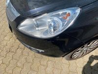Używany Opel Corsa Edition 60 KM (44 kW) 2008 Zielony Hatchback