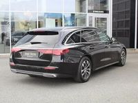 Gebraucht Mercedes E200 Avantgarde 227 PS (166 kW) 2025 Schwarz Kombi