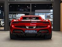 Gebraucht Ferrari 296 663 PS (487 kW) 2023 Rot