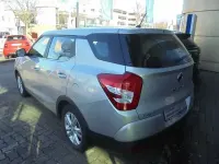 Gebraucht SsangYong Tivoli Quartz 140 PS (102 kW) 2016 Silber SUV