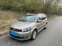 Gebraucht VW Touran Highline 140 PS (102 kW) 2012 Beige Van / Kleinbus