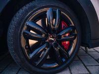 Gebraucht Mini John Cooper Works 231 PS (169 kW) 2022 Weiß Kleinwagen