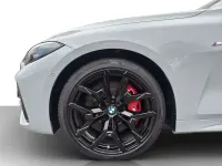 Gebraucht BMW 440 387 PS (284 kW) 2025 M brooklyn grau metallic Cabrio