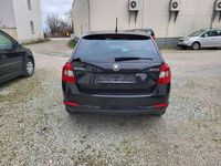 Gebraucht Skoda Rapid Ambition 105 PS (77 kW) 2014 Schwarzmagic perleffekt Kleinwagen