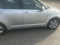 Gebraucht Suzuki Swift Comfort 92 PS (67 kW) 2007 Silber Kleinwagen