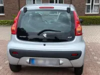 Gebraucht Peugeot 107 50 PS (36 kW) 2009 Silber Kleinwagen