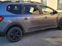 Gebraucht Dacia Jogger Extreme 110 PS (80 kW) 2025 Grau Van / Kleinbus