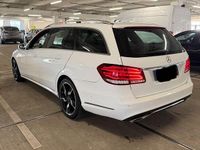 Gebraucht Mercedes E250 Elegance 204 PS (150 kW) 2015 Weiß Kombi