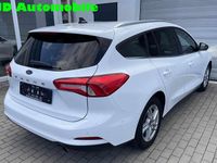 Gebraucht Ford Focus 150 PS (110 kW) 2021 Frozen white Kombi