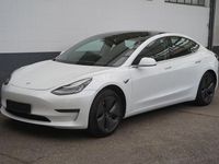 Gebraucht Tesla Model 3 Standard Range 225 kW (306 PS) 2019 Weiß Limousine
