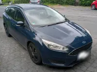 Gebraucht Ford Focus 101 PS (74 kW) 2015 Blau Kombi