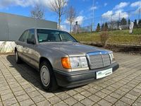 Gebraucht Mercedes E300 179 PS (131 kW) 1987 Other Limousine