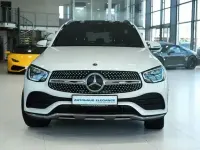 Gebraucht Mercedes GLC400d AMG line 330 PS (242 kW) 2022 Polarweiss  unilack SUV