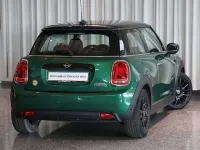 Gebraucht Mini Cooper SE Hatch 135 kW (184 PS) 2023 British racing green Kleinwagen