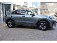 Neu VW T-Roc Life 150 PS (110 kW) 2026 Grau SUV