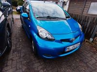 Gebraucht Toyota Aygo 68 PS (50 kW) 2009 Blau Kleinwagen