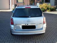 Gebraucht Opel Astra Edition 110 PS (80 kW) 2008 Silber metallic Kombi