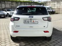 Second-hand Jeep Compass 241 CP (177 kW) 2022 Alb SUV