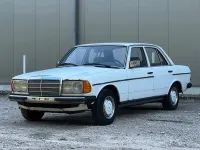 Gebraucht Mercedes 200 109 PS (80 kW) 1981 Weiß Limousine