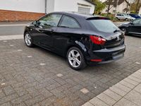 Gebraucht Seat Ibiza 69 PS (50 kW) 2012 Schwarz Kleinwagen