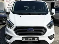Gebraucht Ford Tourneo 170 PS (125 kW) 2018 Weiß Van / Kleinbus