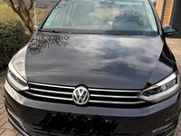 Gebraucht VW Touran Highline 150 PS (110 kW) 2016 Schwarz Van / Kleinbus
