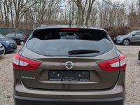 Gebraucht Nissan Qashqai 116 PS (85 kW) 2014 Braun SUV