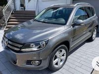 Gebraucht VW Tiguan Trendline 122 PS (89 kW) 2012 Grau SUV