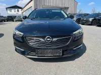 Gebraucht Opel Insignia Dynamic 140 PS (102 kW) 2018 Schwarz Kombi