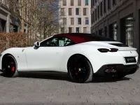 Neu Ferrari Roma 620 PS (456 kW) 2025 Bianco avus Coupé