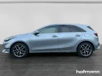 Używany Kia Ceed 140 KM (102 kW) 2025 Srebrny Hatchback