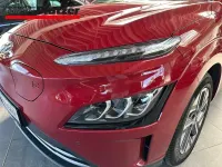 Gebraucht Hyundai Kona Trend 150 kW (204 PS) 2022 Rot SUV