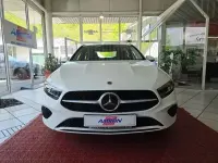 Gebraucht Mercedes A250 163 PS (119 kW) 2023 Weiß Limousine
