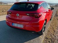 Gebraucht Opel Astra 150 PS (110 kW) 2017 Rot Limousine