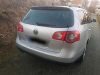 Gebraucht VW Passat 110 PS (80 kW) 2010 Silber Kombi